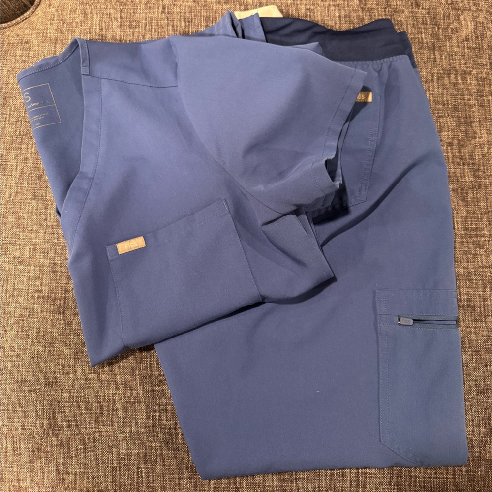 Figs Blue Scrub Set